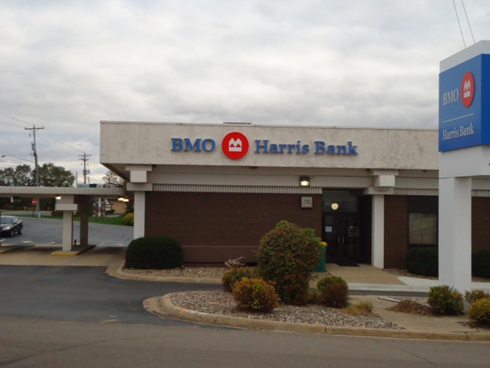 BMO Harris Bank Signage